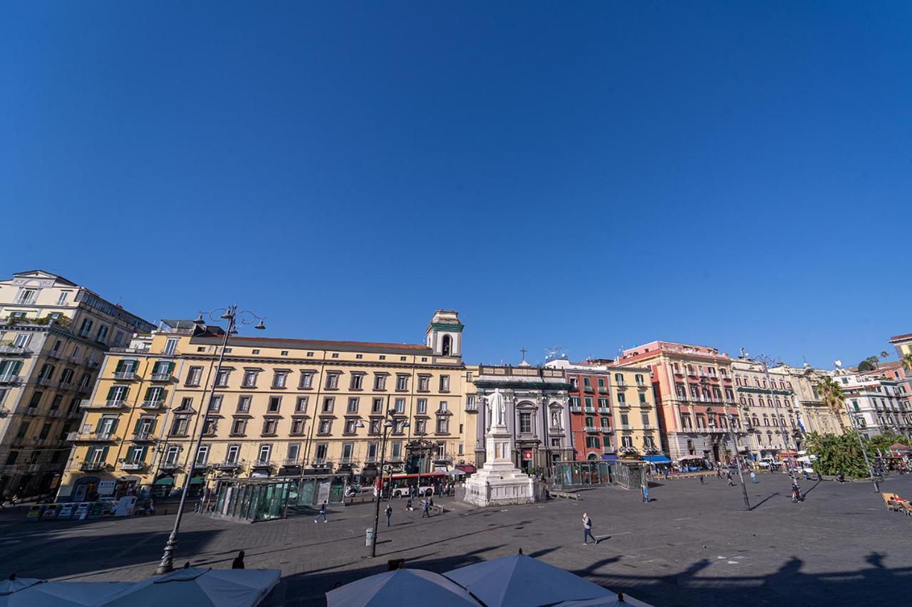 Hotel Le 4 Stagioni Napoli Centro Exterior foto